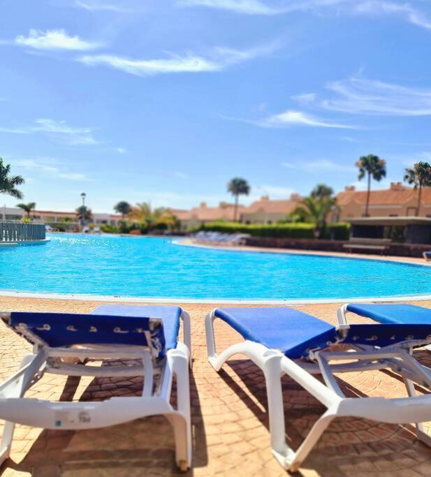 Homely Apt In Modern Building With Pool San Miguel de Abona Exterior photo